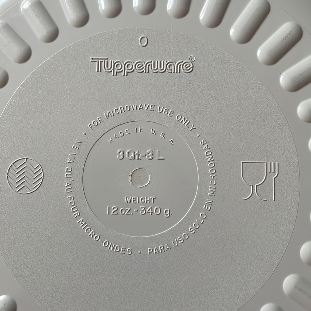 Tupperware - Picture 9 of 11